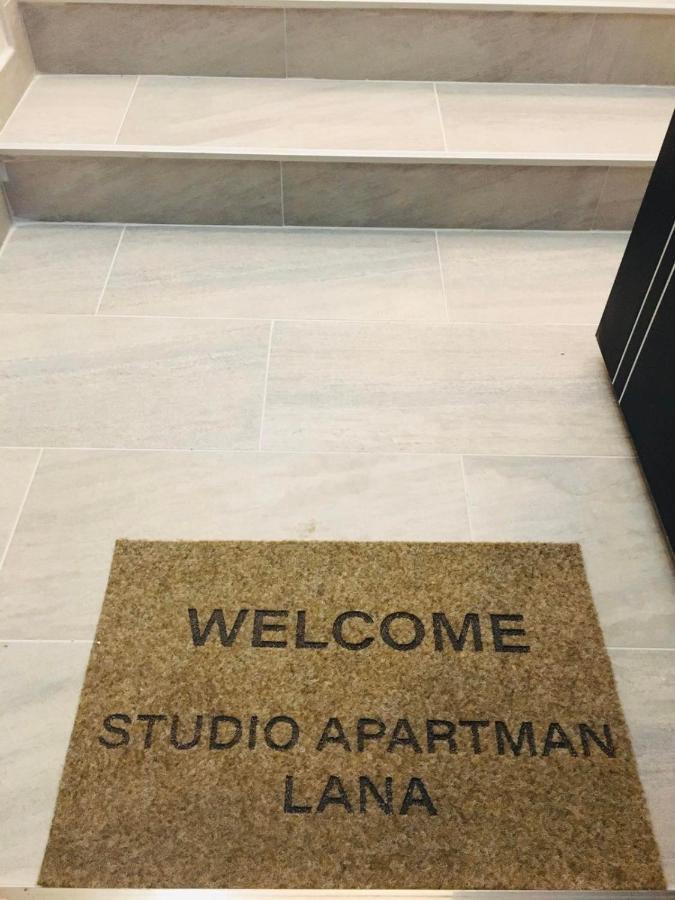 Apartman Lana โมสตาร์ ภายนอก รูปภาพ