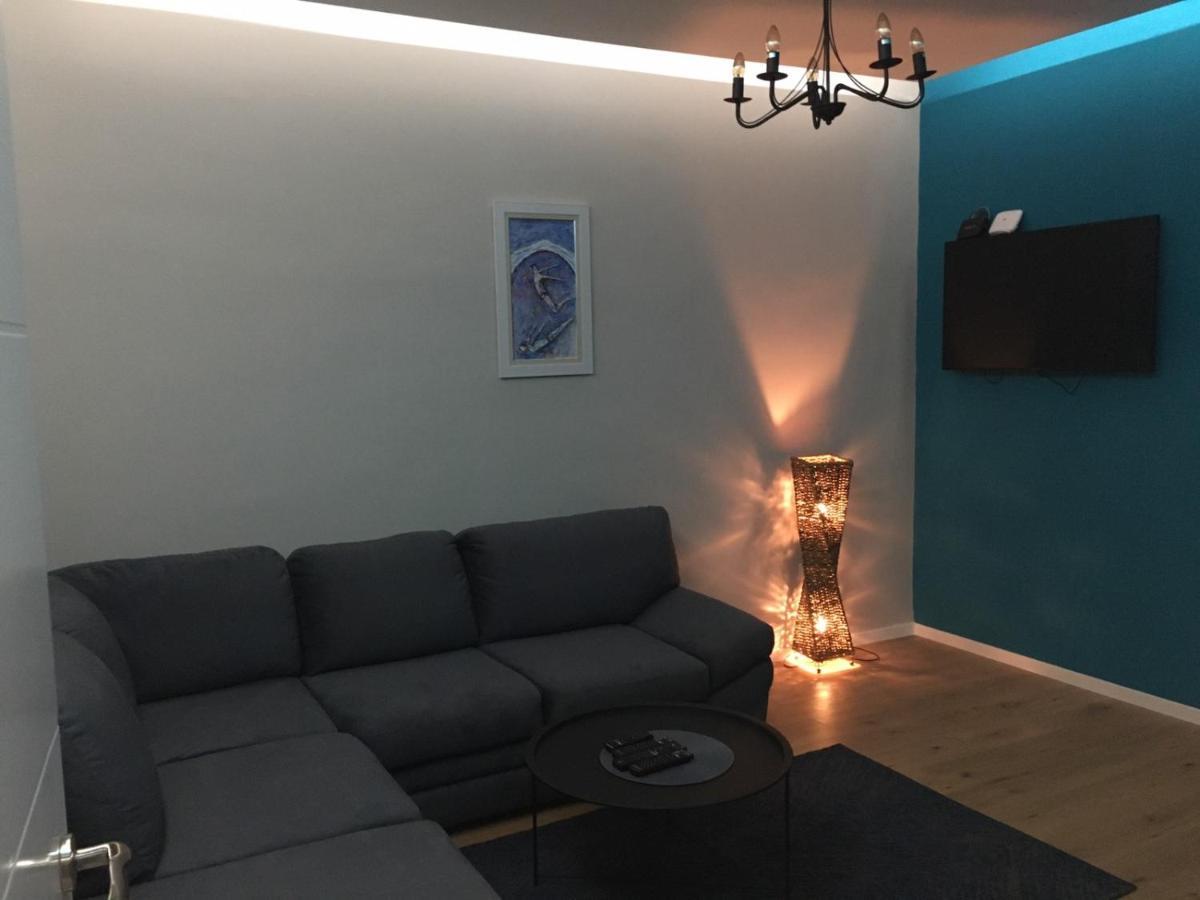 Apartman Lana โมสตาร์ ภายนอก รูปภาพ